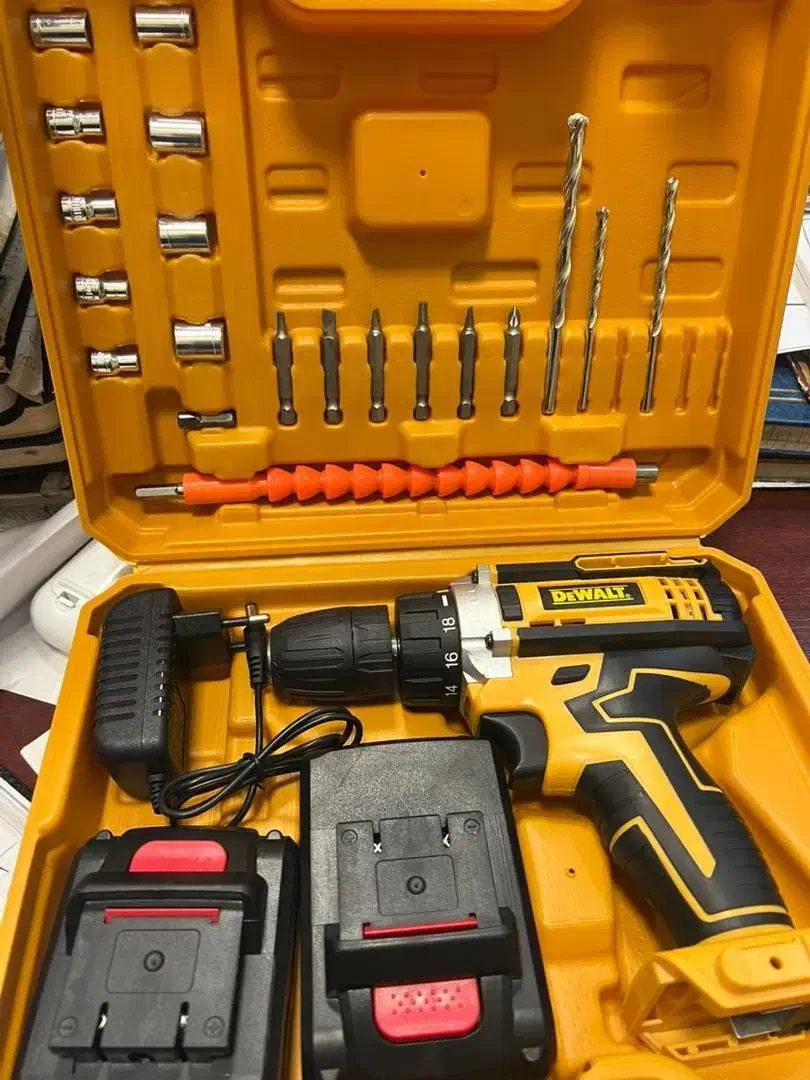 دریل شارژی ۲۱ ولت دیوالت دو باطری صنعتی|ابزارآلات|فردیس, فردیس|دیوار