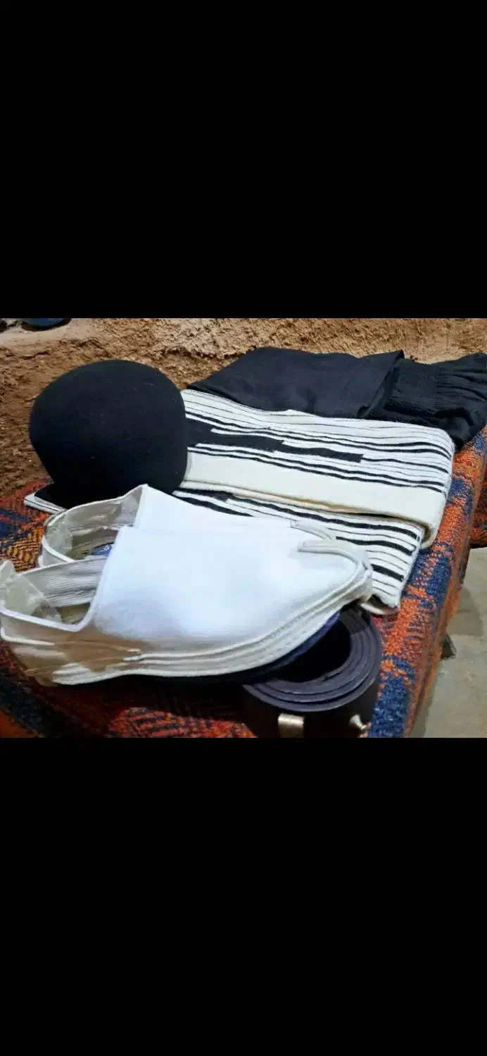 دبیت|لباس|فارسان, |دیوار