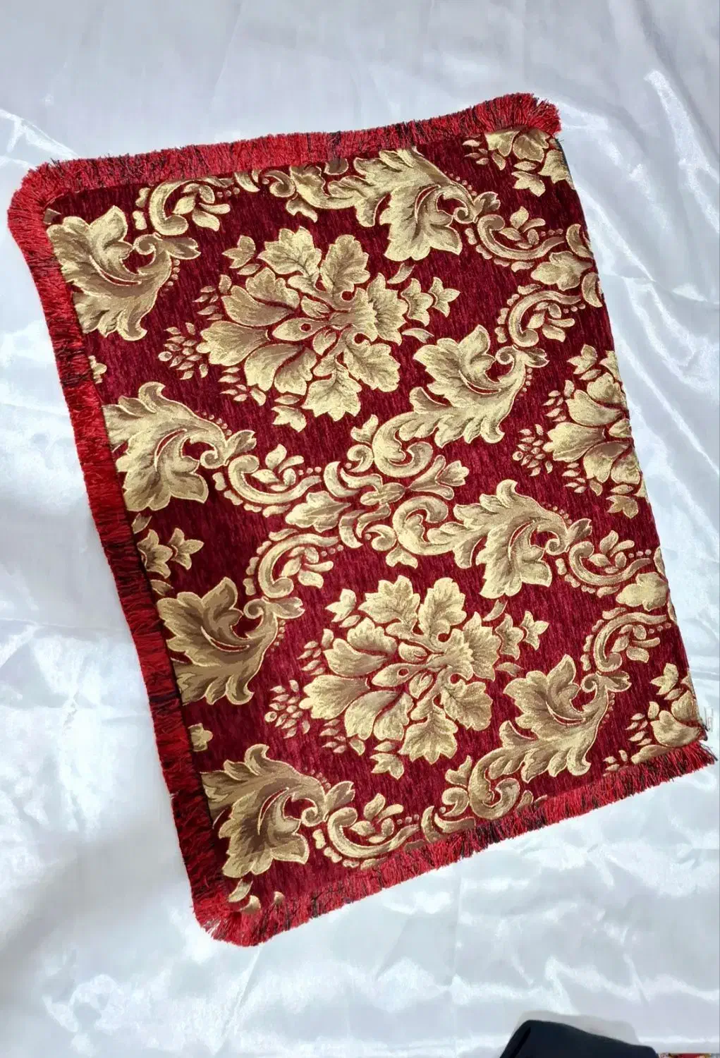 روکش پشتی|رختخواب، بالش، پتو|فیروزآباد (فارس), |دیوار