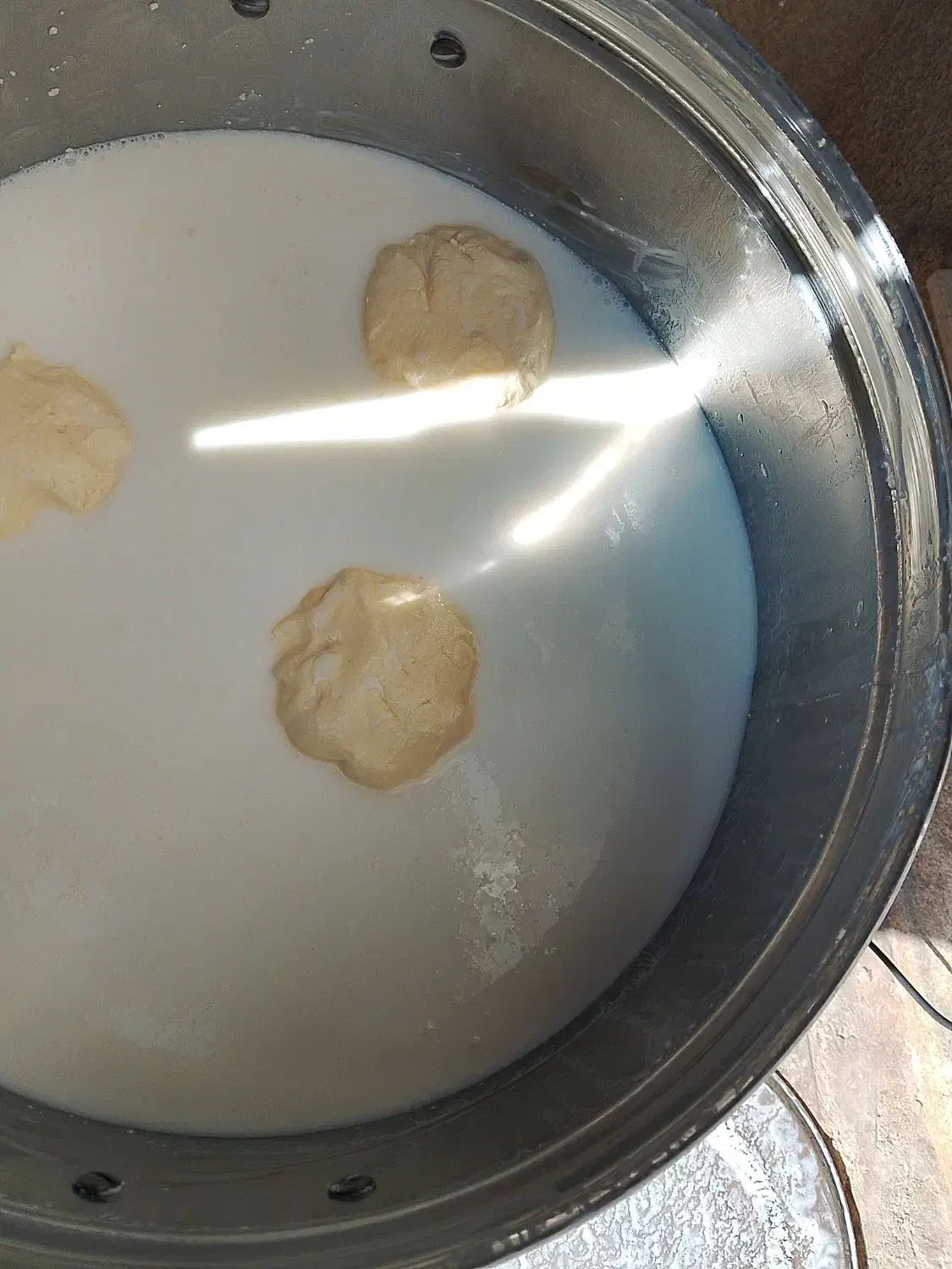 لبنیات محلی|خوردنی و آشامیدنی|هرسین, |دیوار