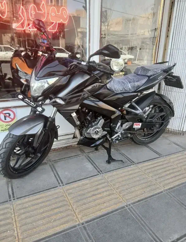 ns200مزایده|موتورسیکلت|کرج, فاز ۴ مهرشهر|دیوار