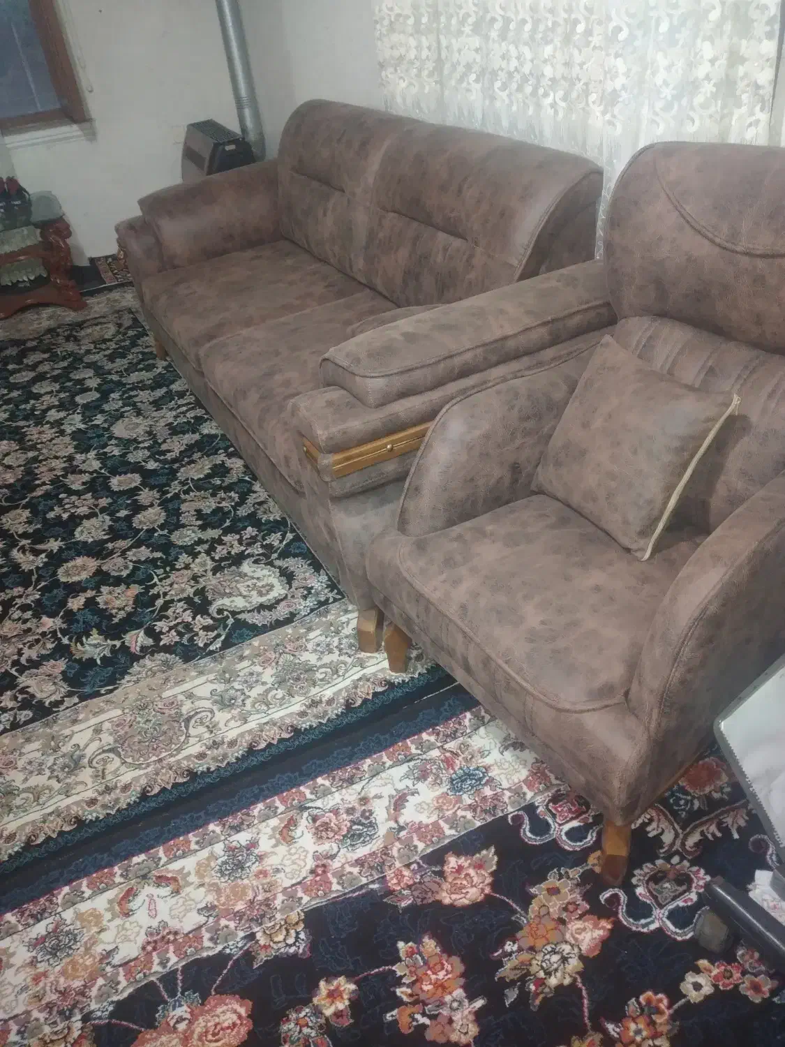 مبل تخت خواب شو|مبلمان خانگی و میز عسلی|رودسر, |دیوار