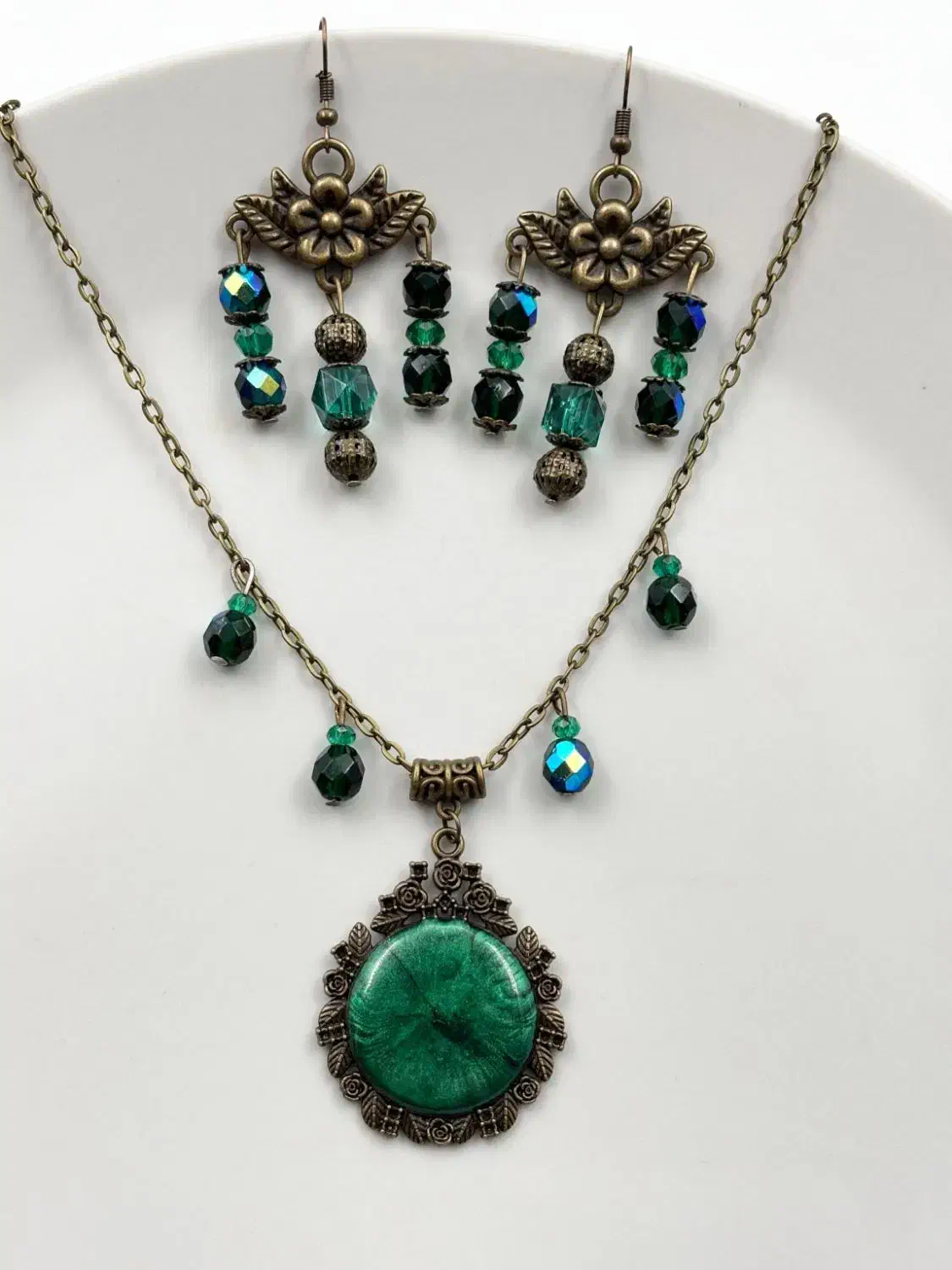 بدلیجات زنانه مدل زمرد|بدلیجات|قزوین, |دیوار