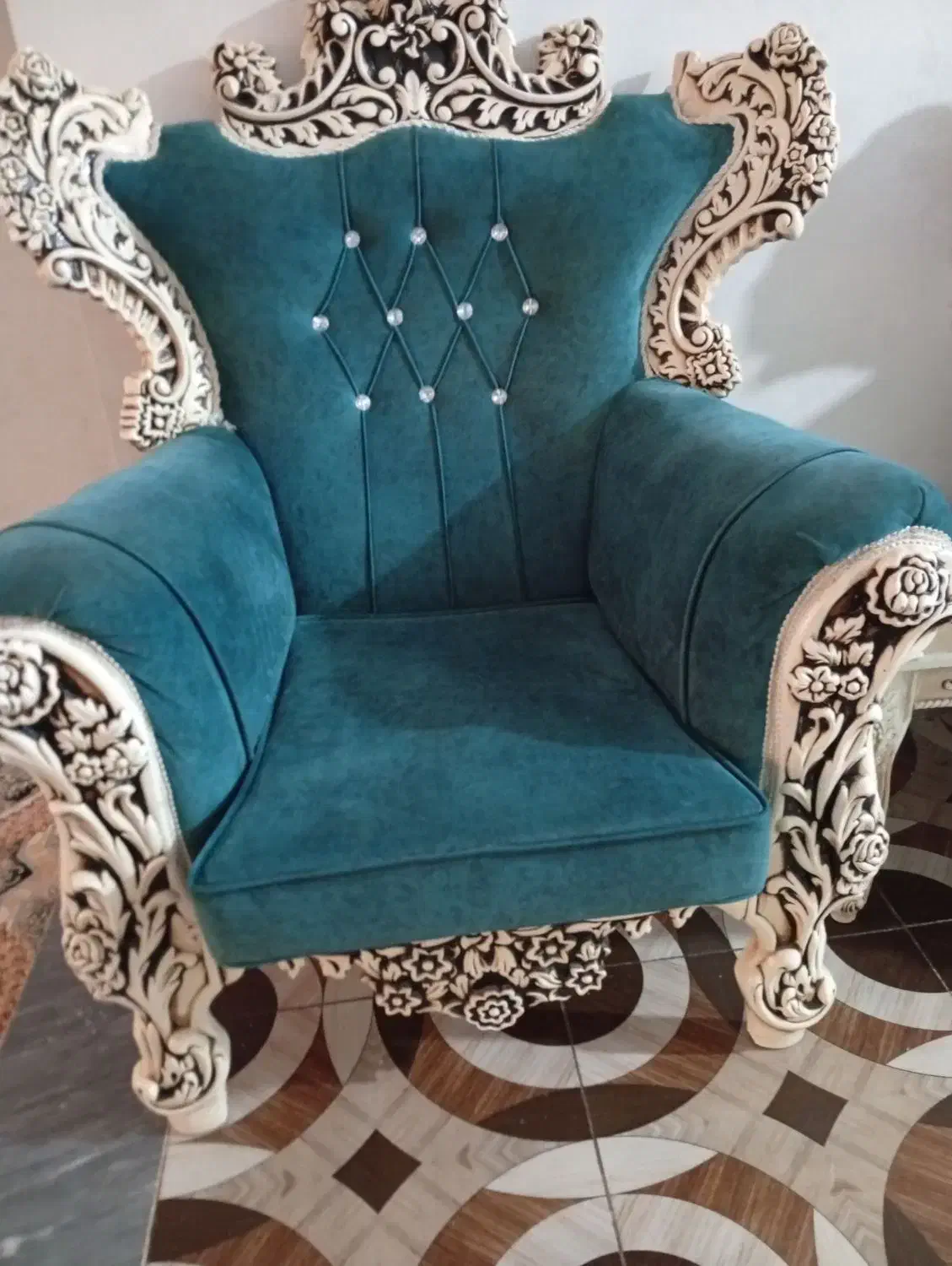 مبل سلطنتی|مبلمان خانگی و میز عسلی|کوهدشت, |دیوار