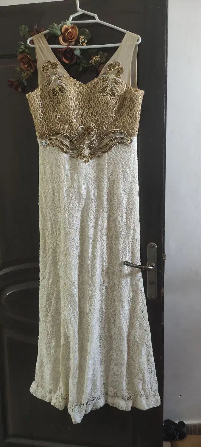 لباس|لباس|فردوسیه, |دیوار