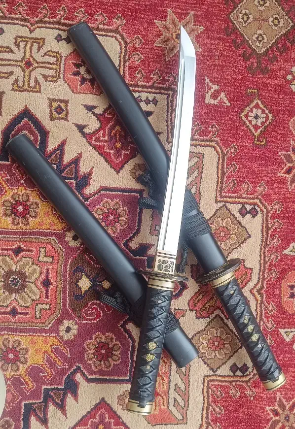 tanto شمشیر تانتو|تجهیزات ورزشی|اندیشه, اندیشه فاز ۵|دیوار