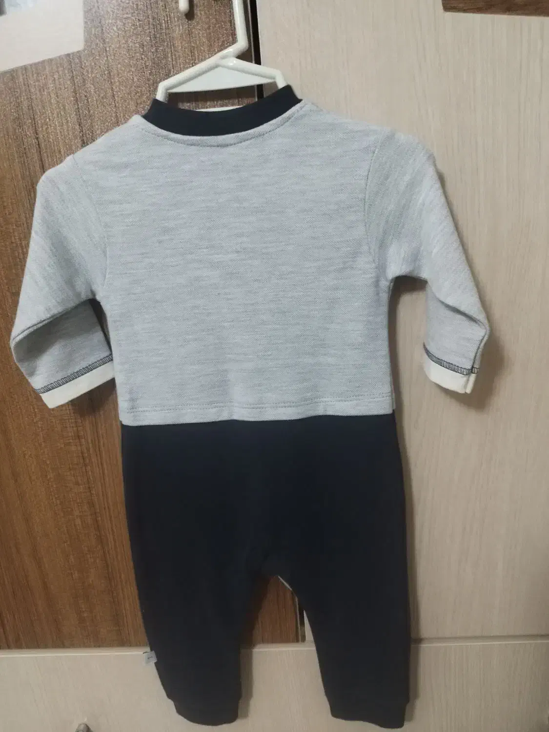 سرهمی|کفش و لباس بچه|شیراز, تندگویان|دیوار