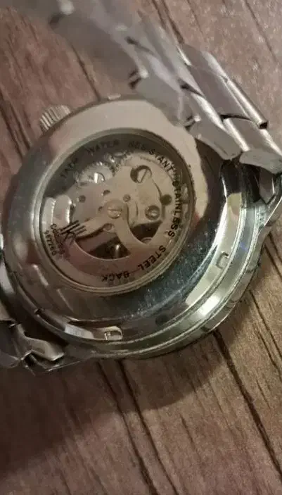 ساعت مچی|ساعت|تهران, مدائن|دیوار