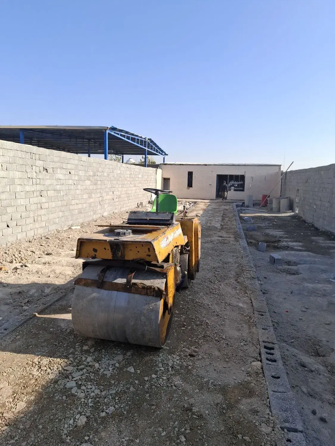 اجاره غلطک بیست تن/ده تن آلمانی بااپراتور حرفه ای|خدمات پیشه و مهارت|رباطکریم, شهرک صنعتی صباشهر|دیوار