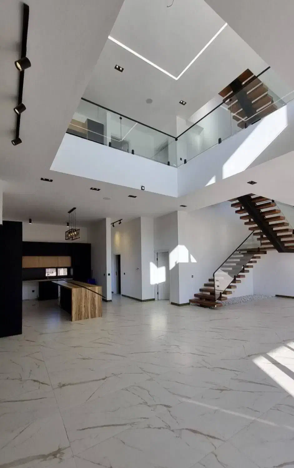 ویلا دوبلکس هوشمند و سند تک برگ /رویان|فروش خانه و ویلا|رویان, |دیوار