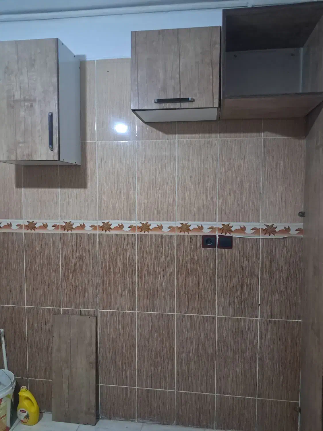 کابینت درحدنوع|آب‌چکان و نظم‌دهنده ظروف|رباط‌کریم, الارد|دیوار