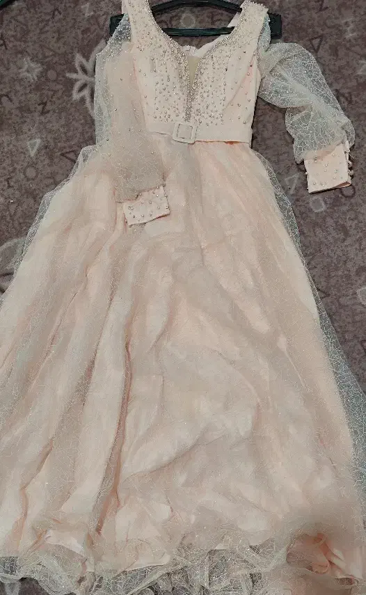 ماکسی|لباس|رباط‌کریم, نصیرشهر|دیوار