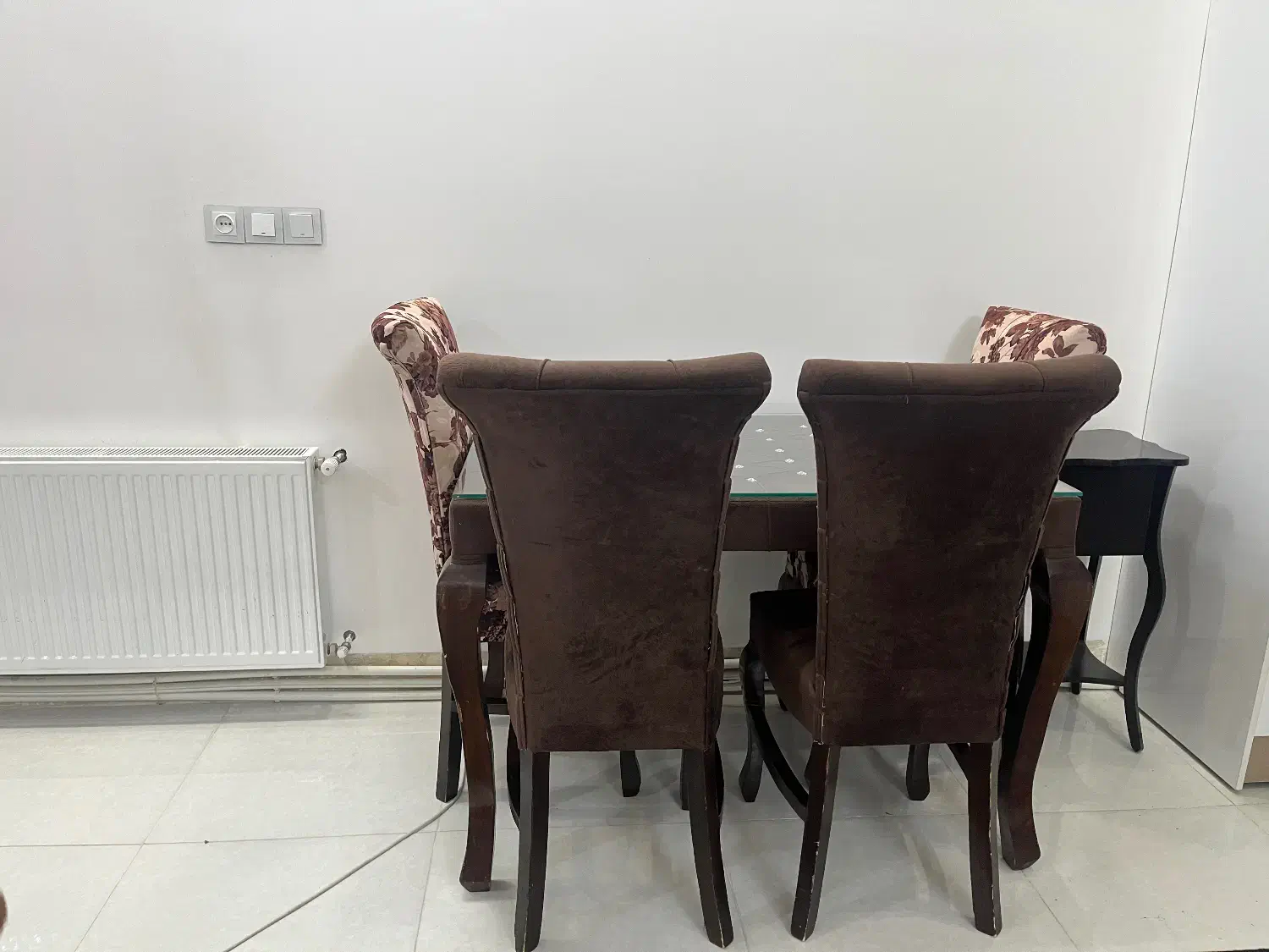 میزغذاخوری ۴نفره|میز و صندلی غذاخوری|یزد, |دیوار