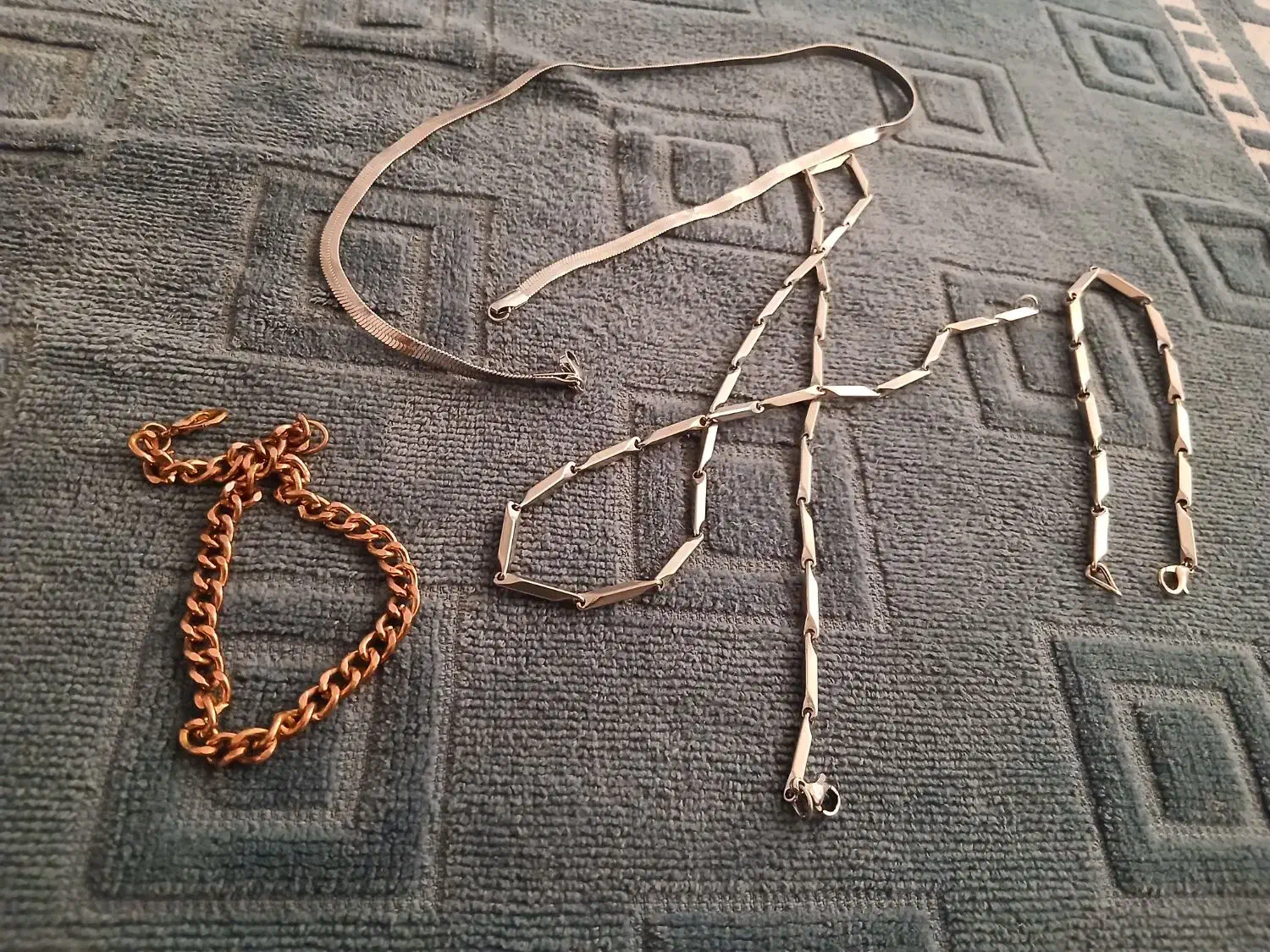 دستبند و گردنبند|بدلیجات|یاسوج, |دیوار