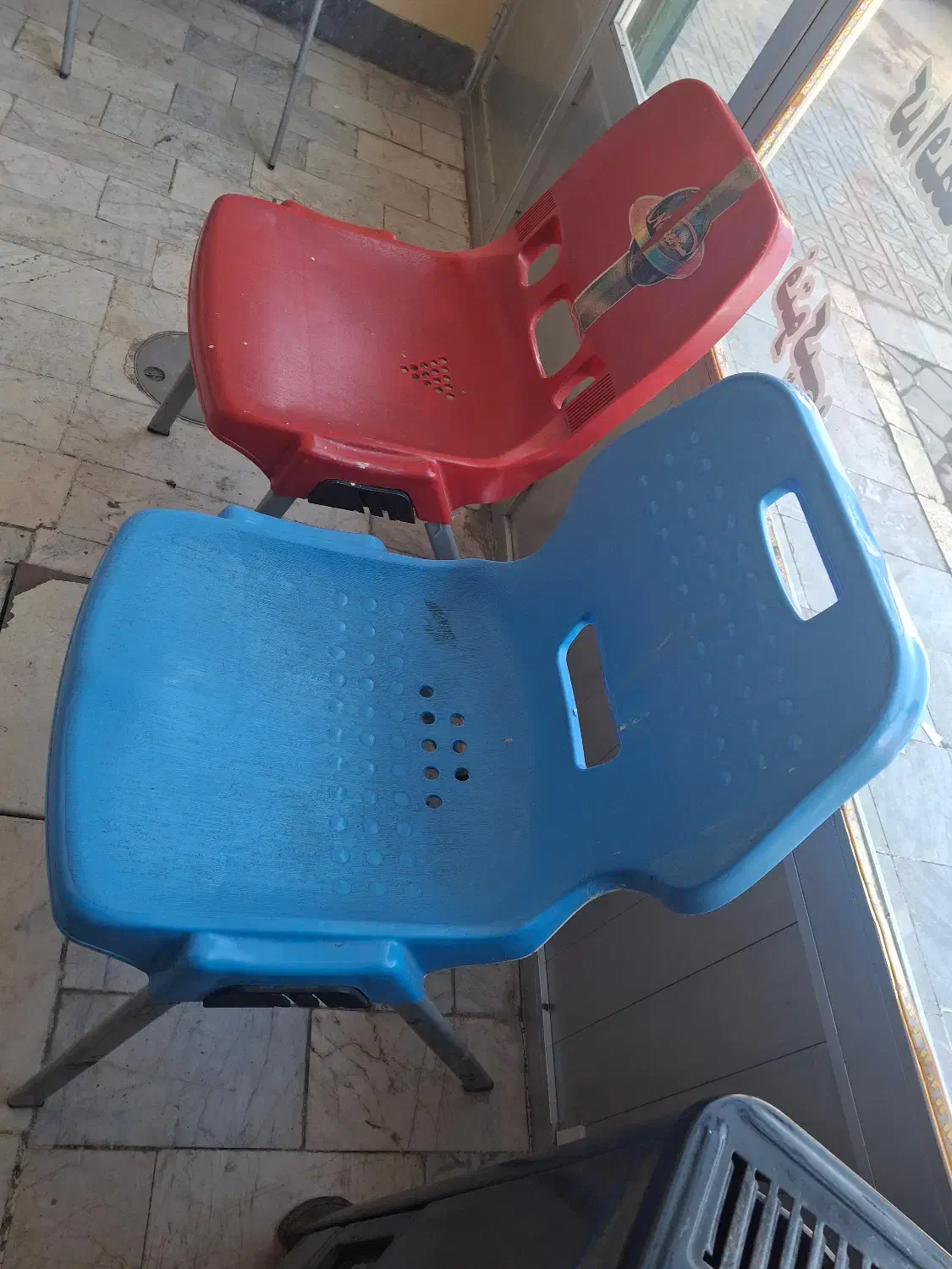 صندلی|صندلی و نیمکت|اردبیل, |دیوار