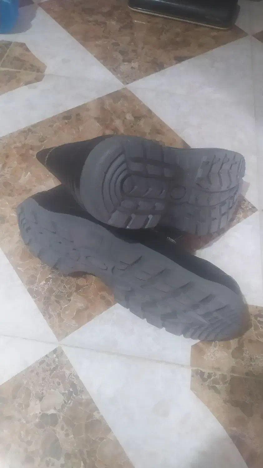 کفش ایمنی|کیف، کفش، کمربند|پاکدشت, پاکدشت (مامازند)|دیوار