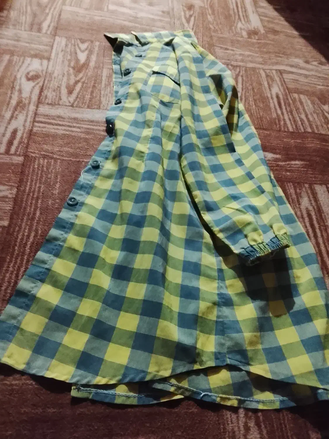 مانتو|لباس|گرگان, |دیوار