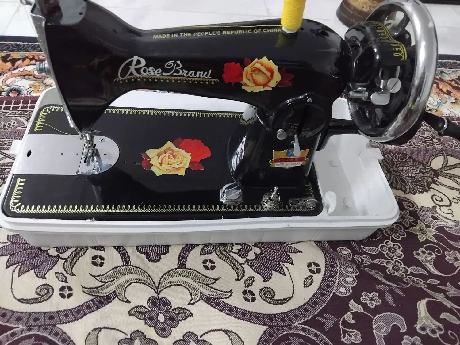 چرخ خیاطی دستی|چرخ خیاطی و ریسندگی|کاشان, رسالت|دیوار