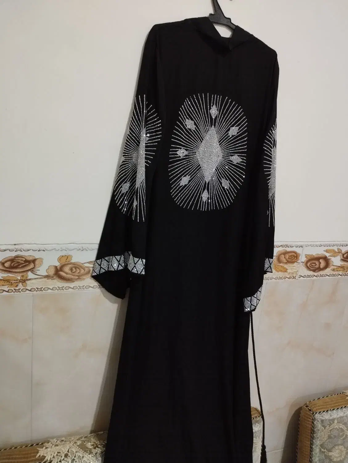 حجاب عربی سنگی|لباس|باقرشهر, |دیوار