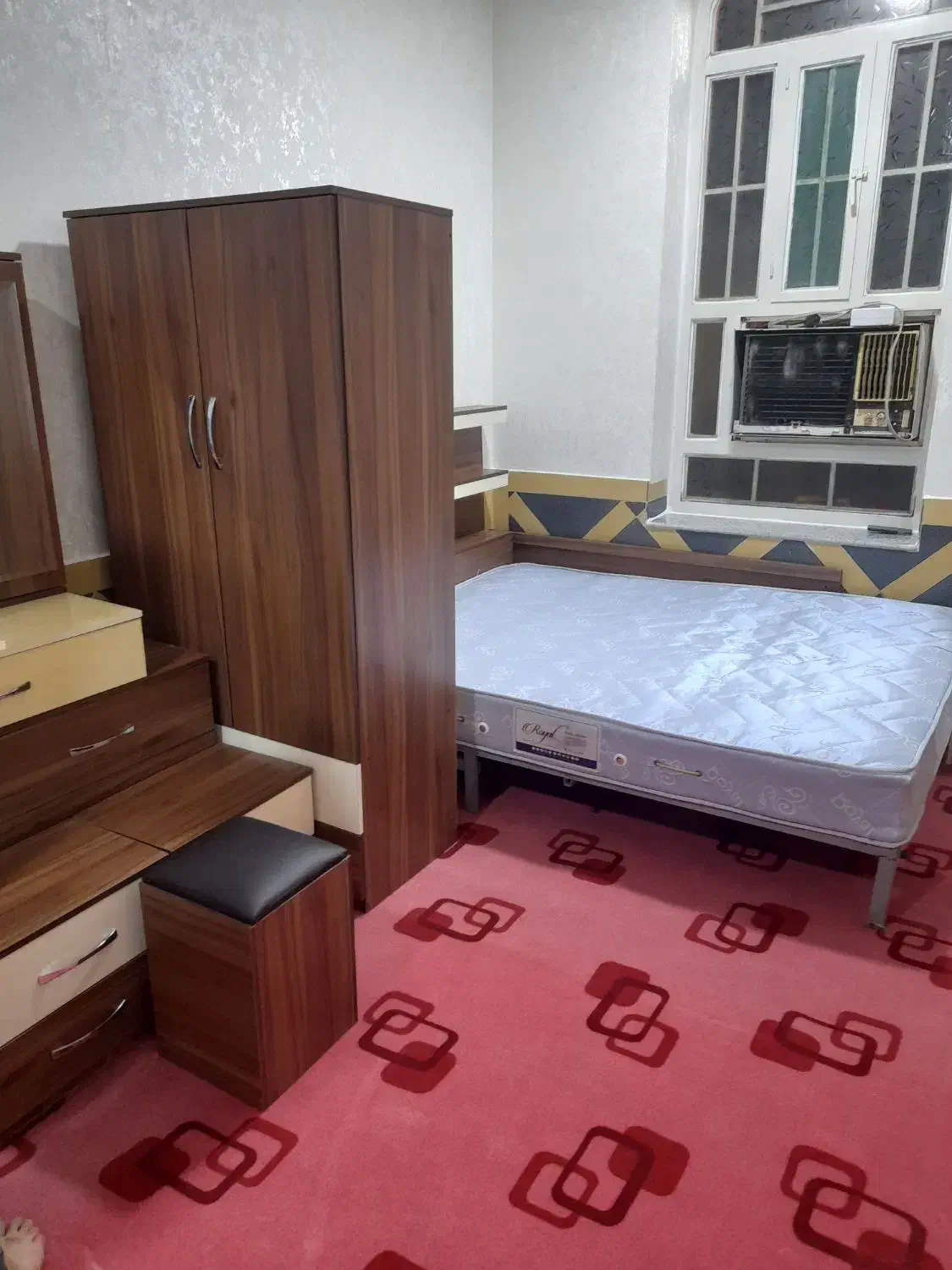 فروش یه عدد تختخواب دونفره|تشک تختخواب|اندیمشک, |دیوار