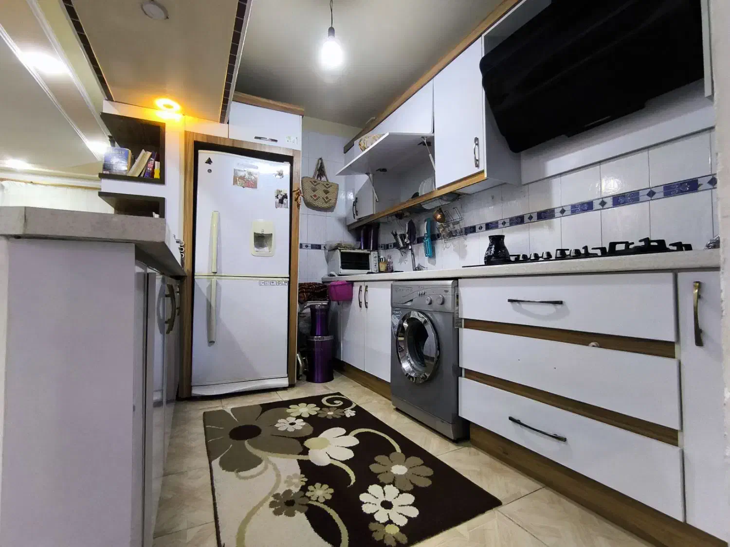 هفتاد متری دو خوابه طبقه دو از دو واحدی|فروش آپارتمان|سبزوار, قائم|دیوار