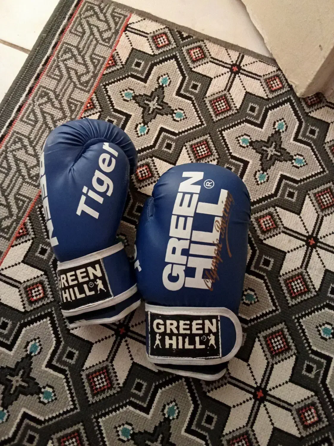 دستکش بوکس سالم|تجهیزات ورزشی|تهران, زیبادشت|دیوار