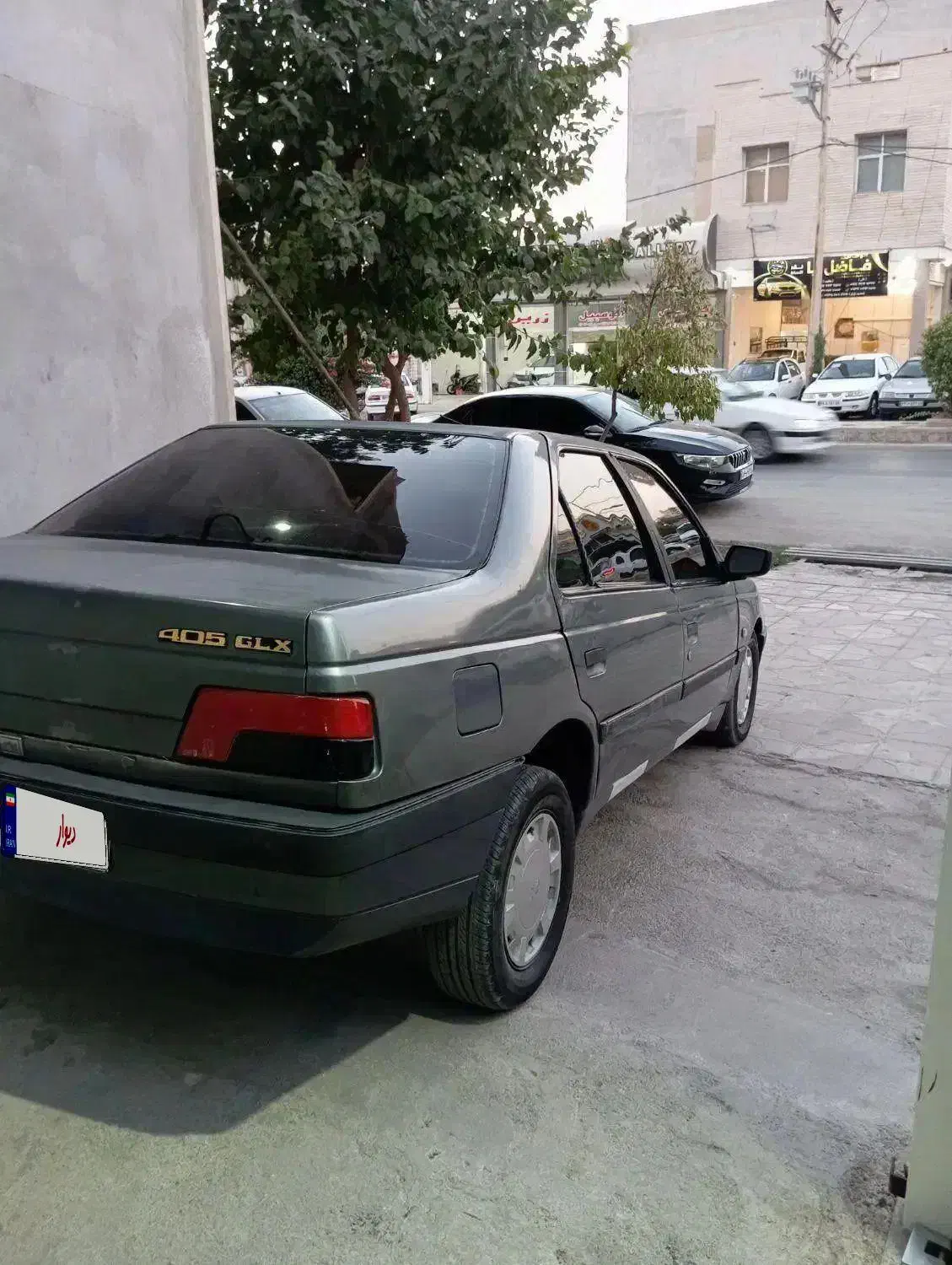 پژو 405|خودرو سواری و وانت|کازرون, |دیوار