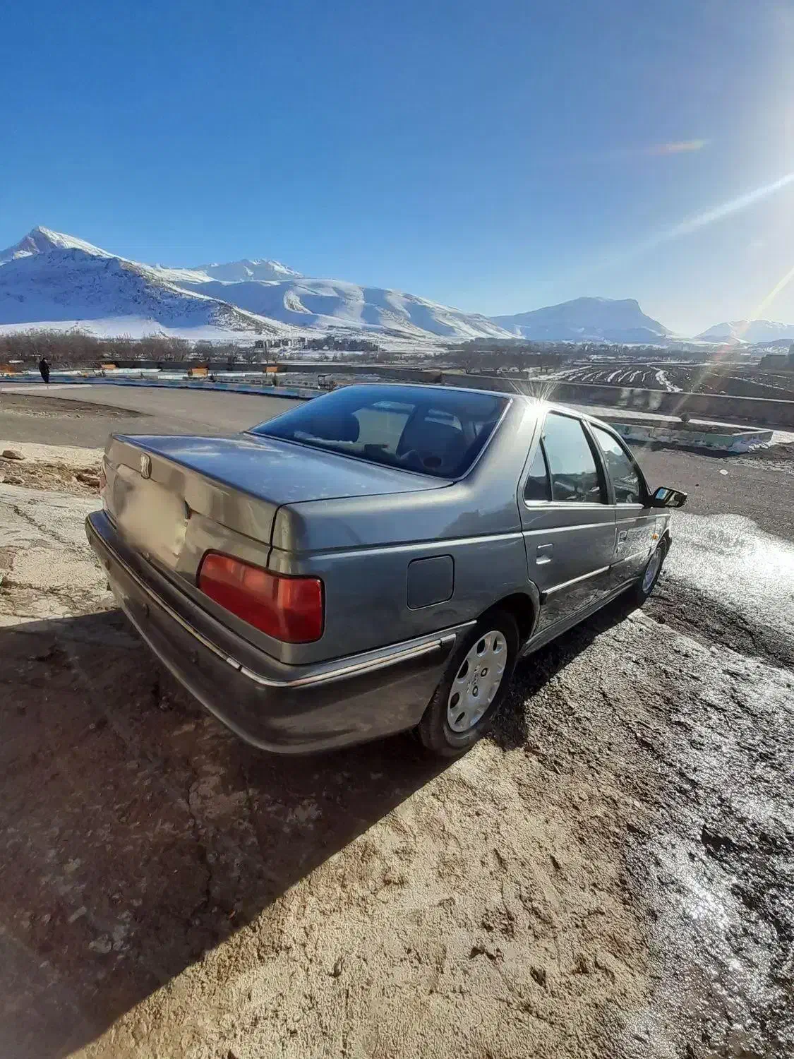 پژو پارس مدل ۹۳|خودرو سواری و وانت|سنقر, |دیوار