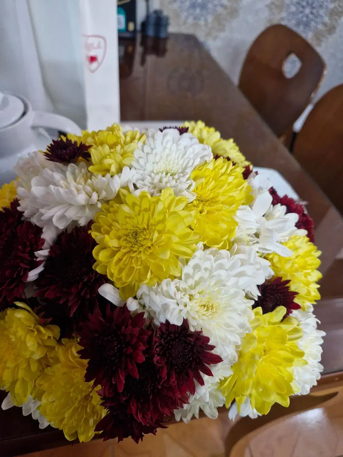 راهنمایی و کمک|فعالیت داوطلبانه|برخوار, |دیوار