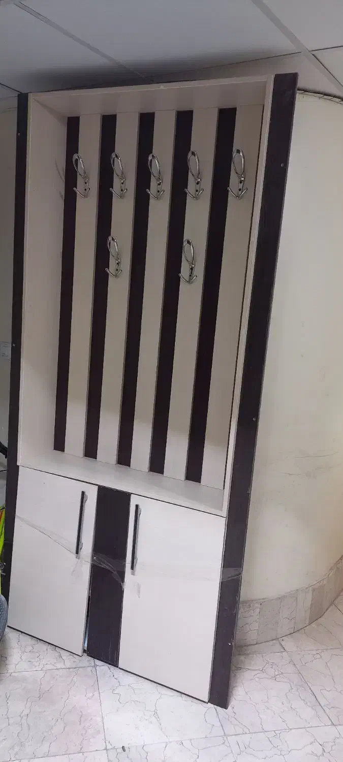 جاکفشی لباسی دیواری|جاکفشی، کمد، دراور|بیرجند, |دیوار