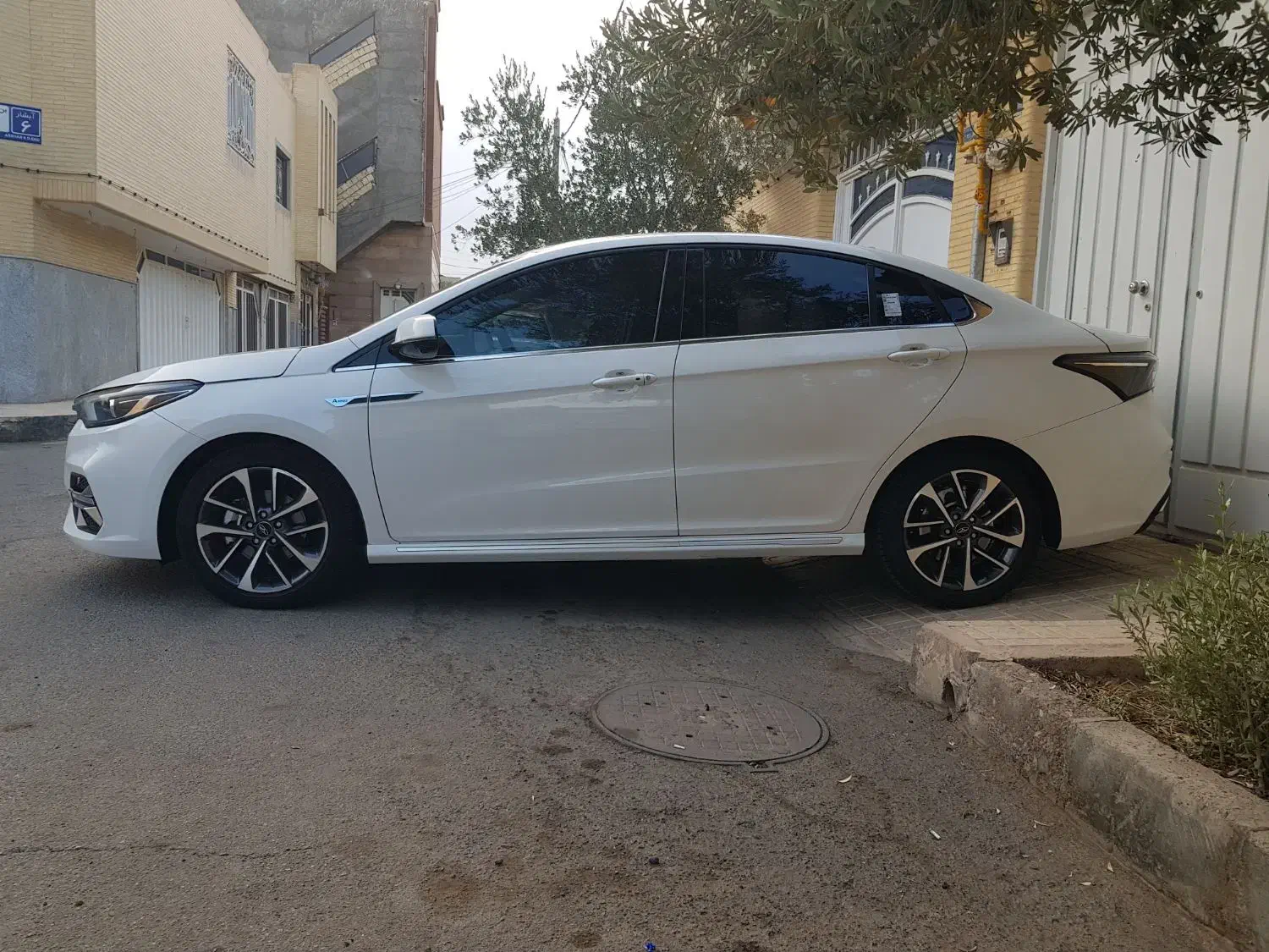 آریزو 6 پرو مدل۱۴۰۳ سفارشی|خودرو سواری و وانت|یزد, |دیوار