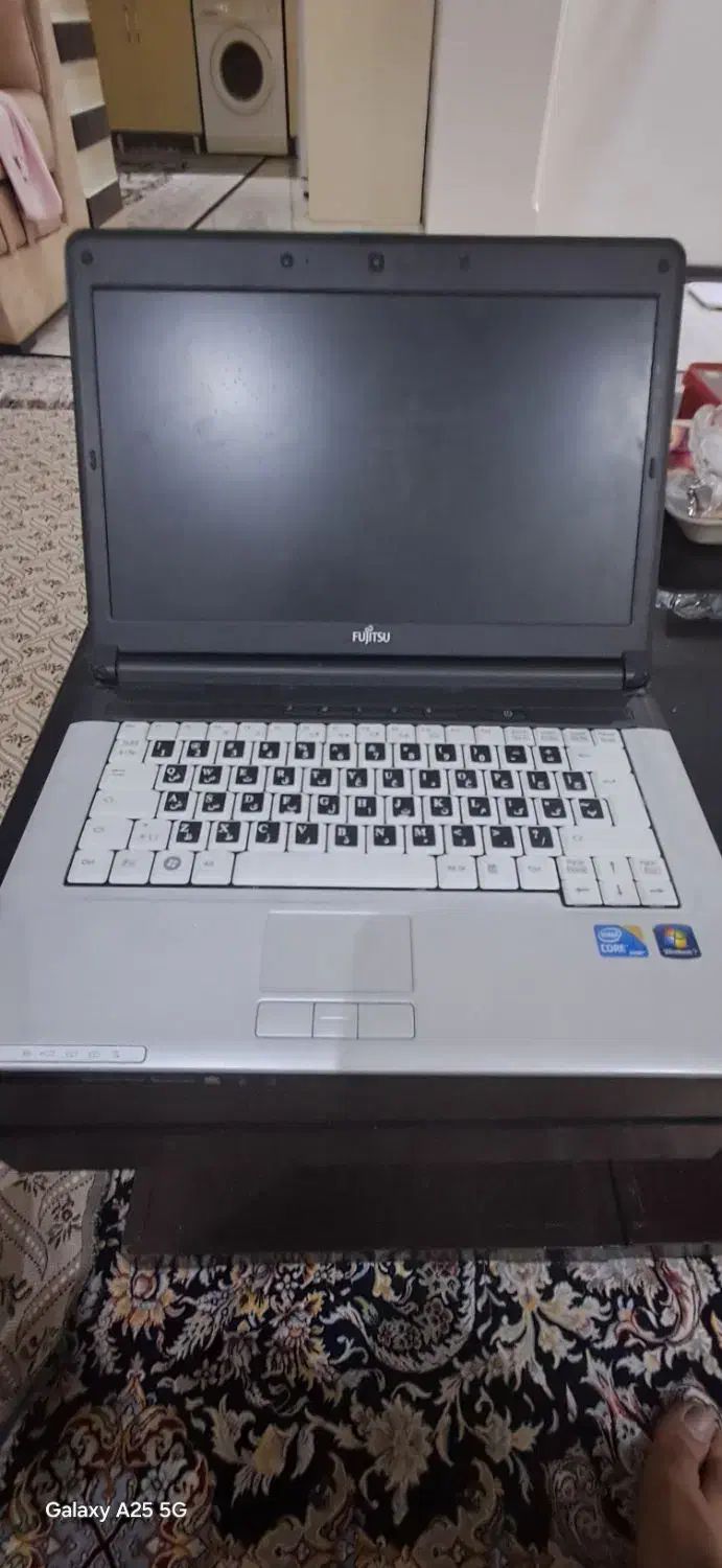 یکدستگاه لب تاپ فوجیتسو آلمان|رایانه همراه|تهران, بلوار کشاورز|دیوار