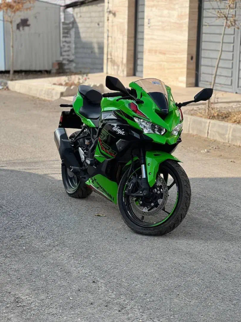 کاوازاکی نینجا چهار سیلندر|موتورسیکلت|پردیس, فاز ۳|دیوار