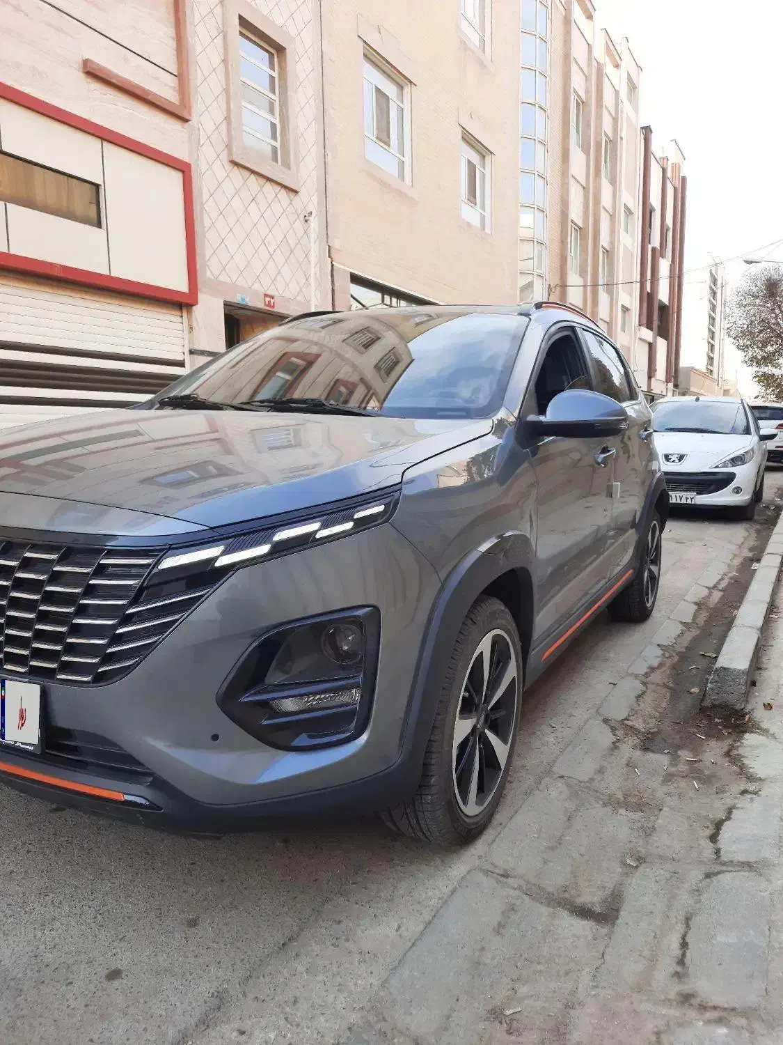 X33 cross دندهای خشک|خودرو سواری و وانت|اصفهان, نقش جهان|دیوار