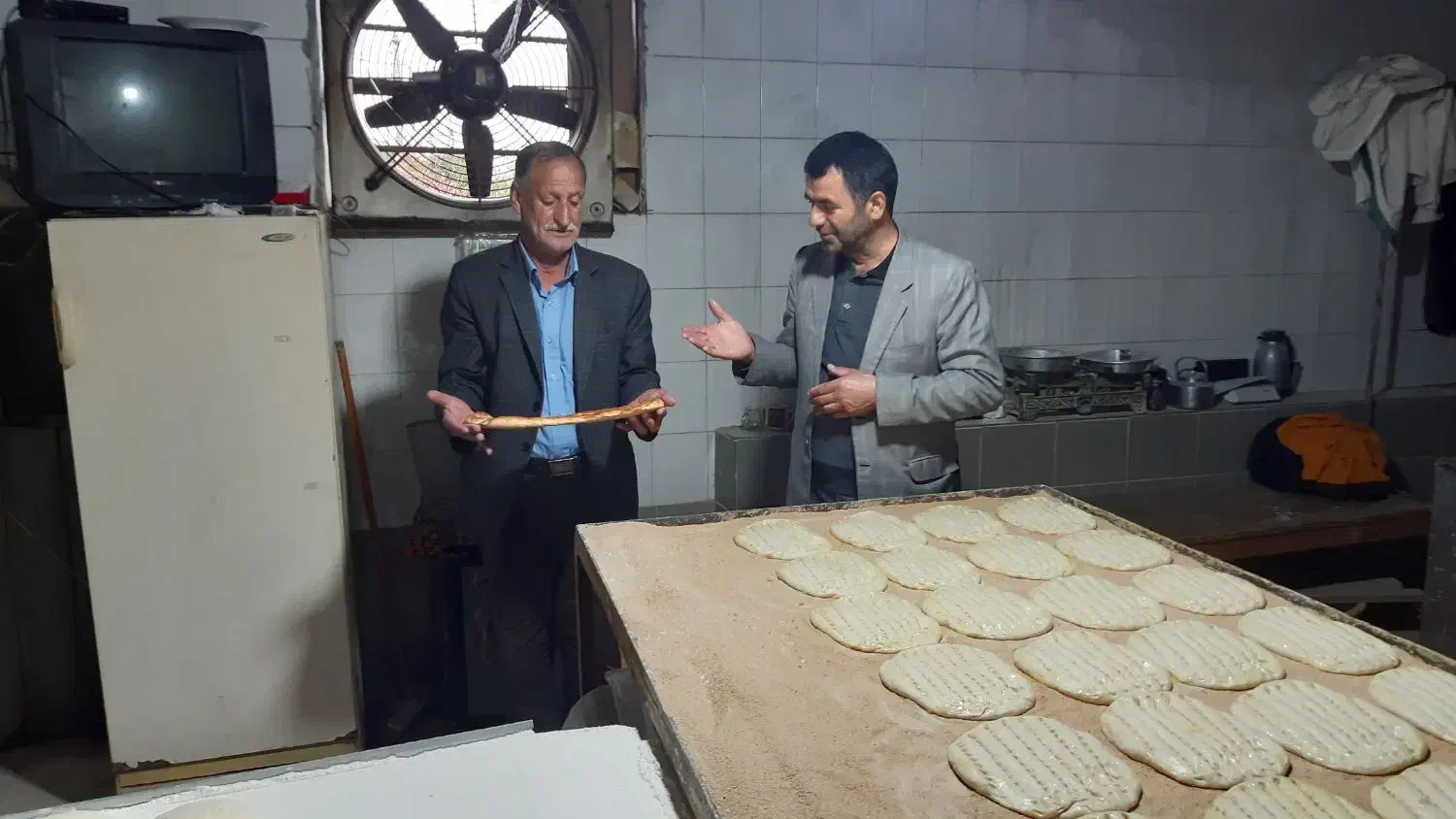 شاگرد در نانوایی|استخدام خدمات فروشگاه و رستوران|تالش, جوکندان|دیوار