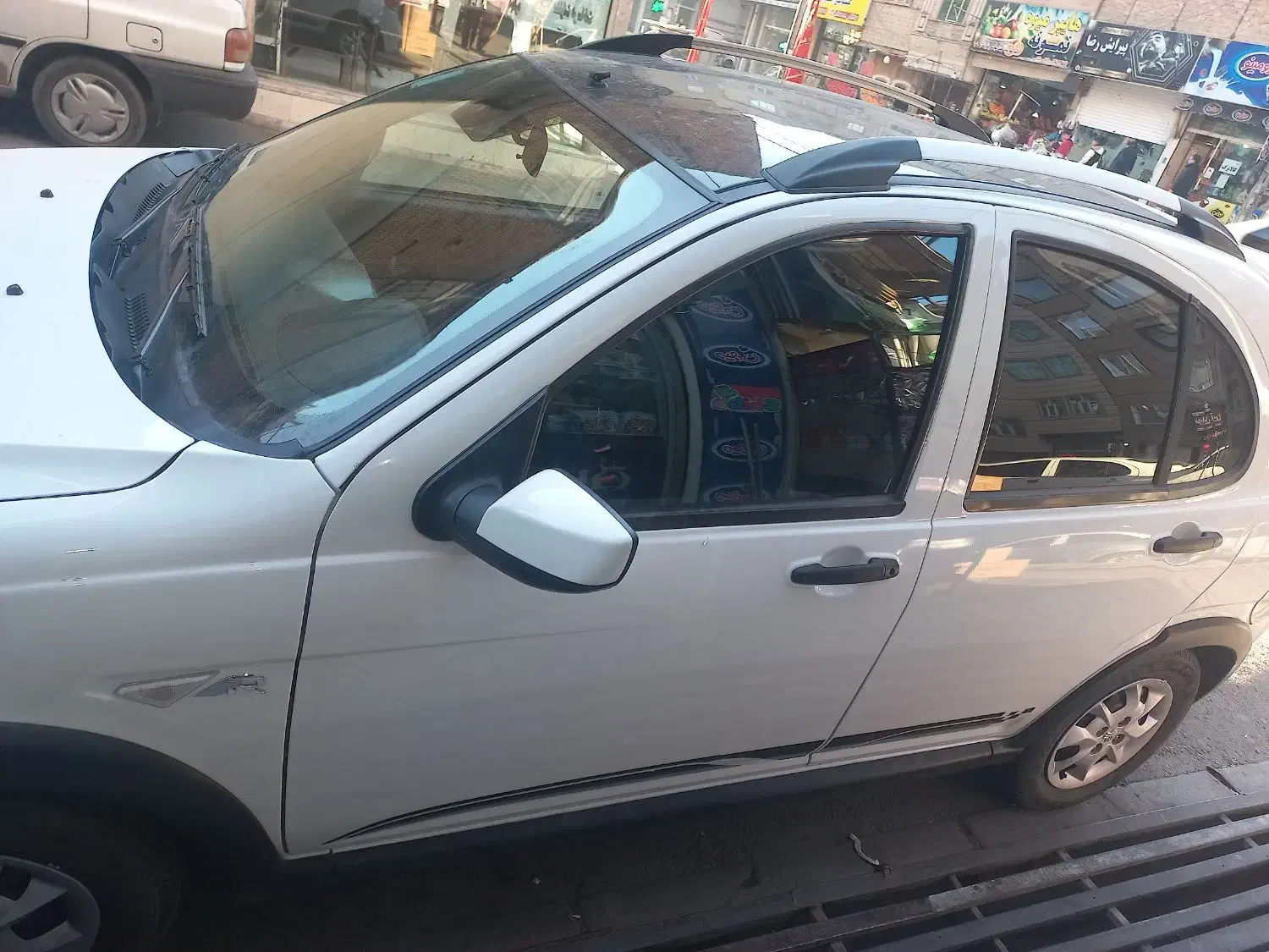 کوییکrs سفید مشکی|خودرو سواری و وانت|نسیم‌شهر, |دیوار