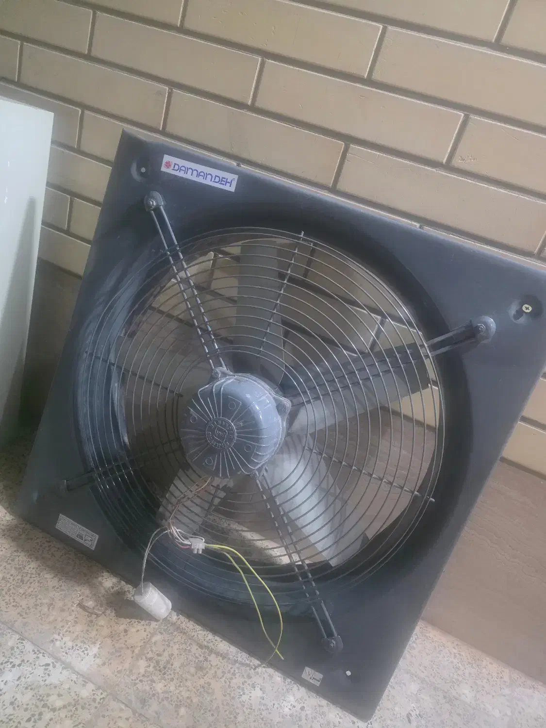 فن صنعتی سایز بسیار بزرگ دمنده|پنکه و تصفیهکنندهٔ هوا|رفسنجان, |دیوار