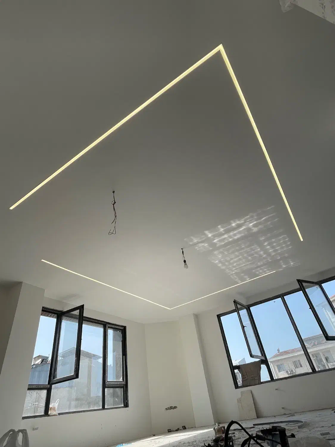 برقکار،سیم کشی،برق،سه فاز،تک فاز خرده کاری|خدمات پیشه و مهارت|شفت, |دیوار