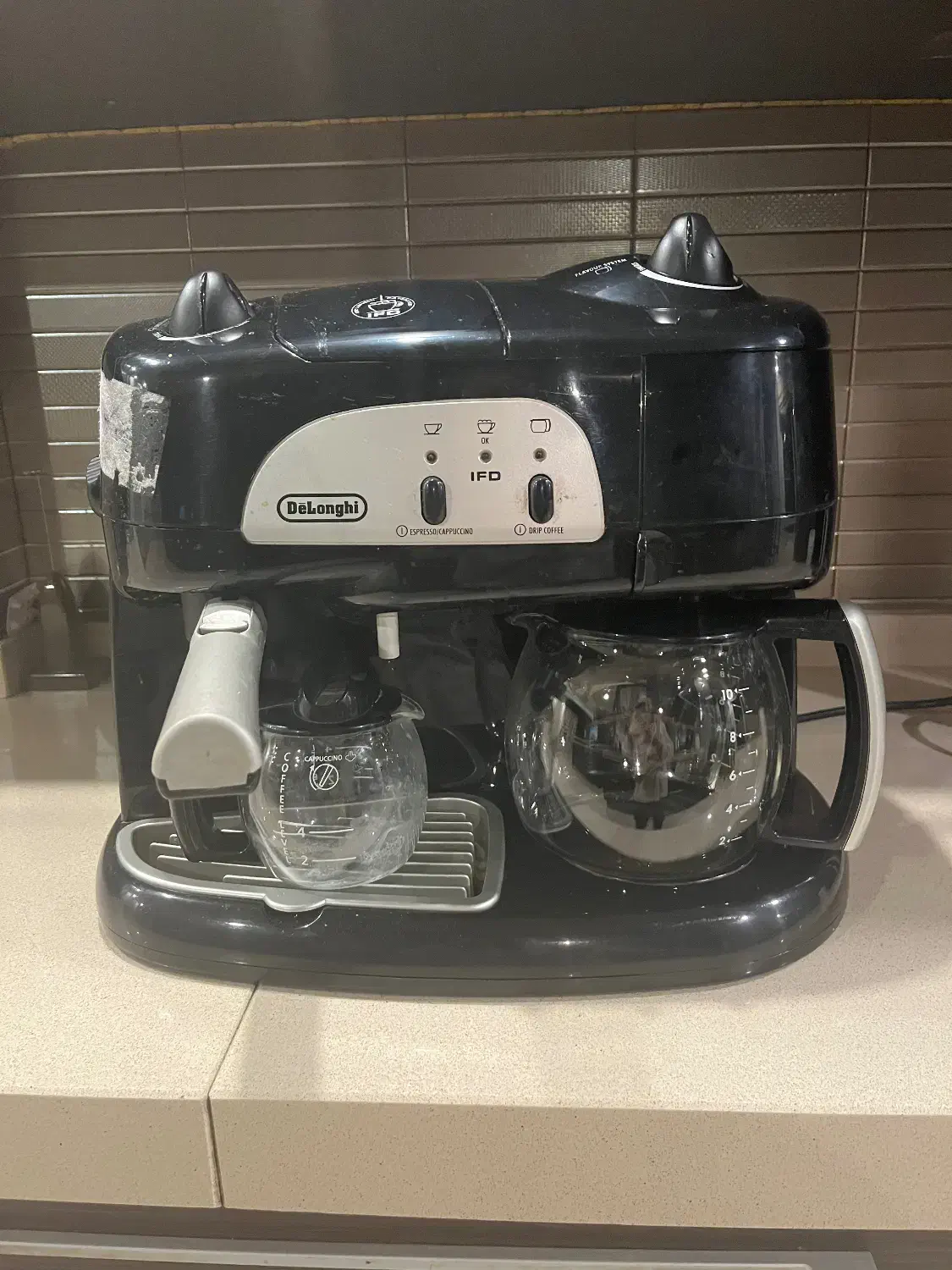 قهوه و کاپوچینوساز دلونگ ( کارکرد بسیار کم)|سماور، چایساز، قهوهساز|تهران, تجریش|دیوار