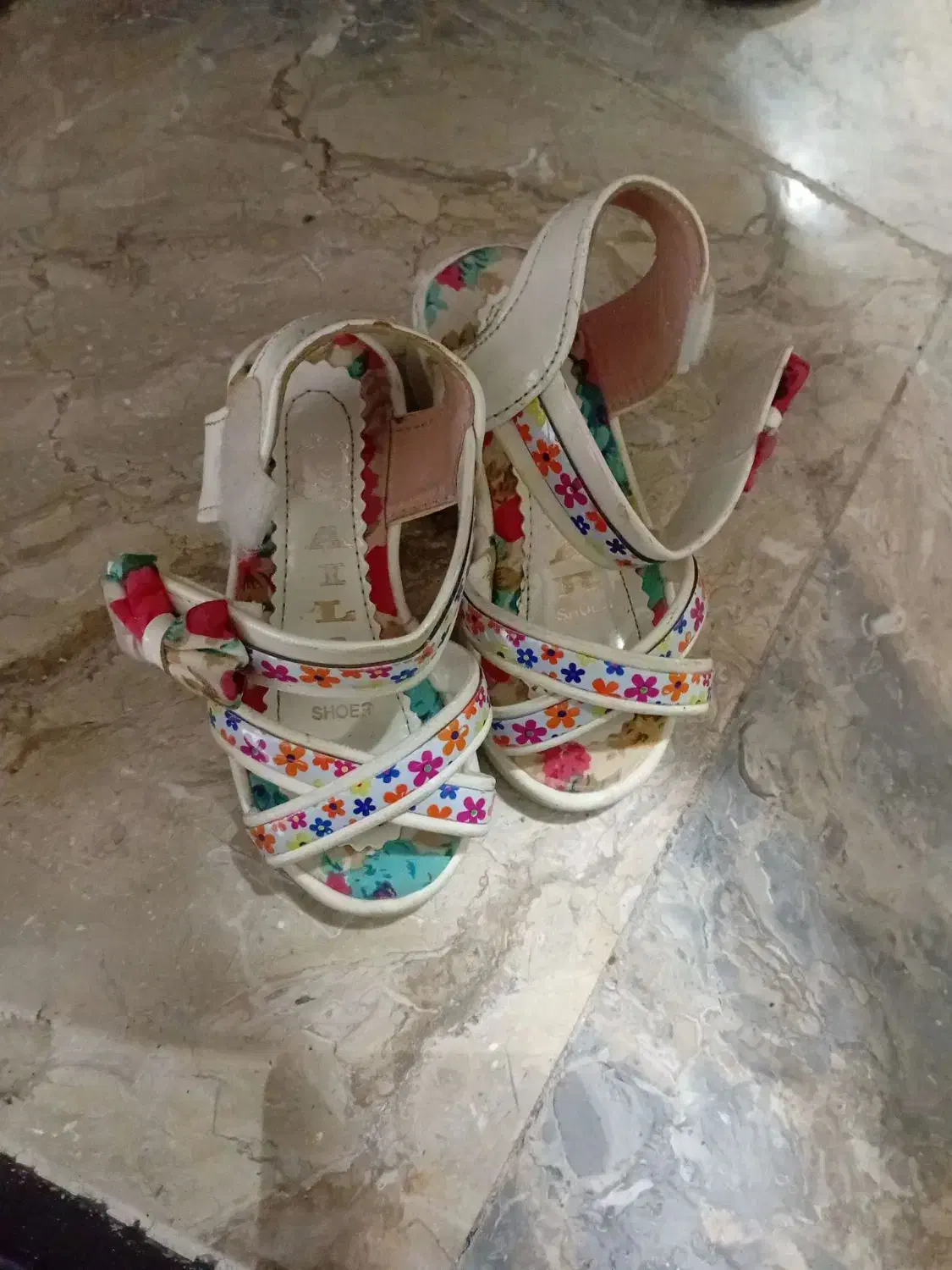 صندل بچگانه|کفش و لباس بچه|بندر امام خمینی, |دیوار