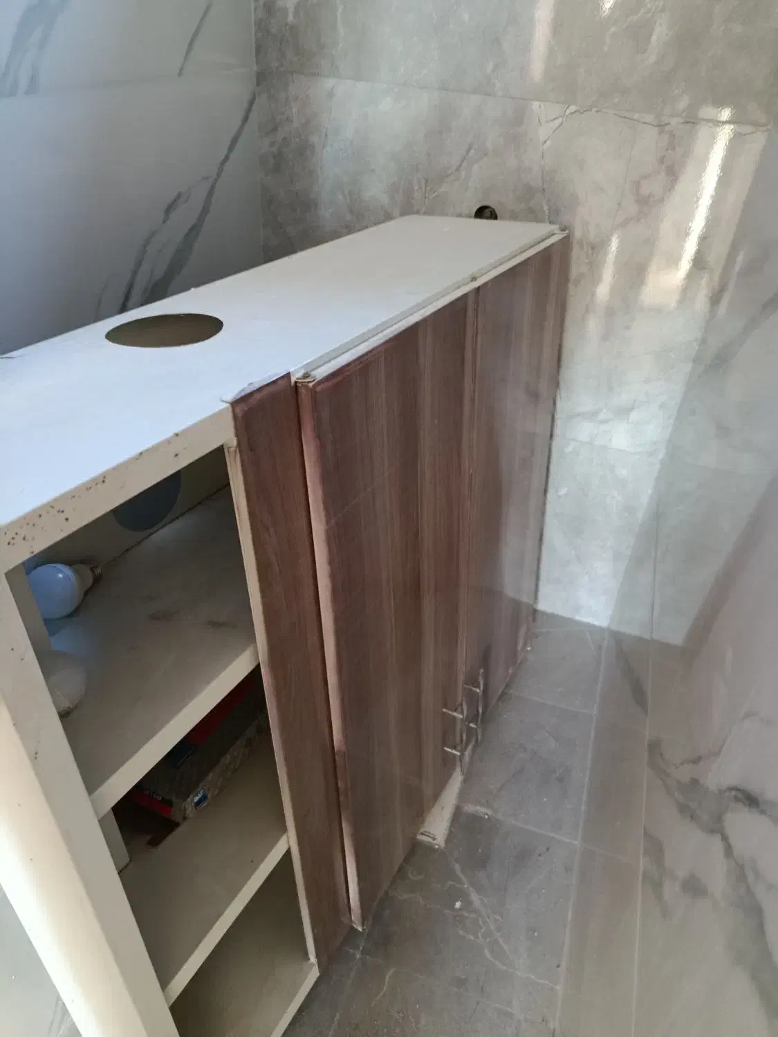 کابینت فلزی در حد نو سالم سالم|مصالح و تجهیزات ساختمان|تنکابن, |دیوار