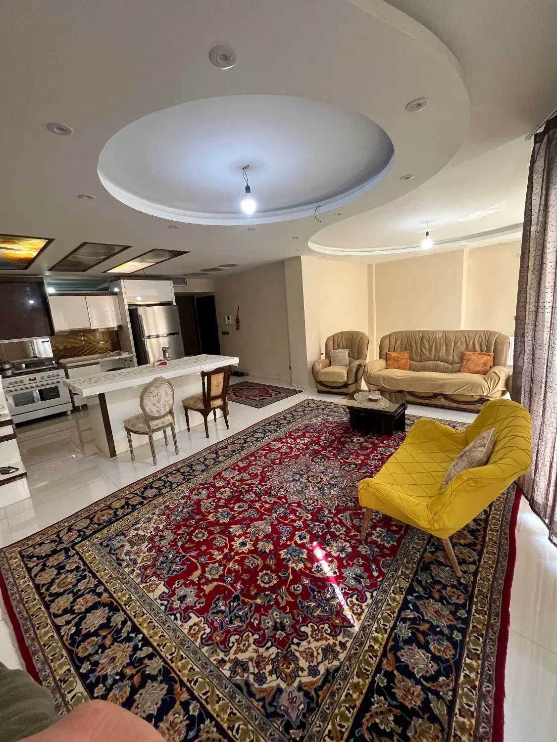 اجاره سوییت اپارتمان مبله ۳۳پل باپارکینگ مرکزشهر|اجارهٔ کوتاه‌مدت آپارتمان و سوئیت|اصفهان, جلفا|دیوار