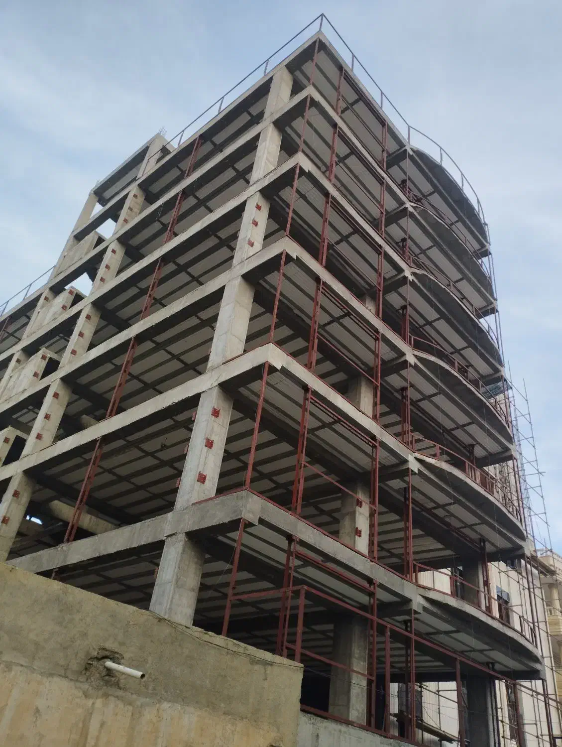 جوشکاری و نصب والپست و آسانسور|خدمات پیشه و مهارت|میاندوآب, |دیوار