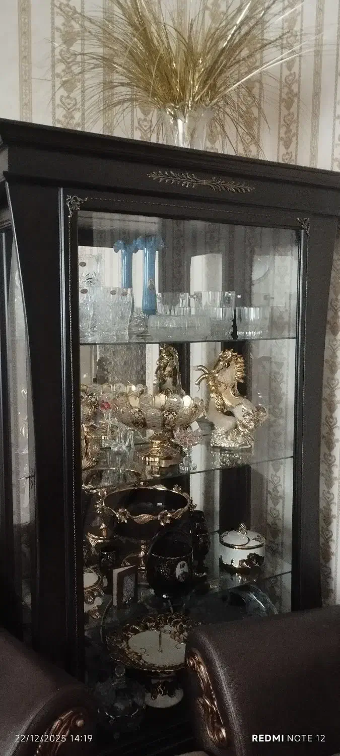 ویترین چوبی|بوفه، ویترین، کنسول|پرند, فاز ۵|دیوار