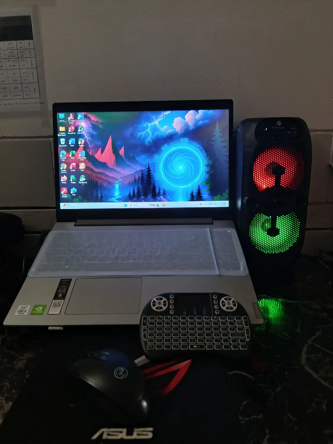 لپ تاپ لنوو آیدیاپد L3 گیمینگ|رایانه همراه|نجف‌آباد, قلعه سفید|دیوار