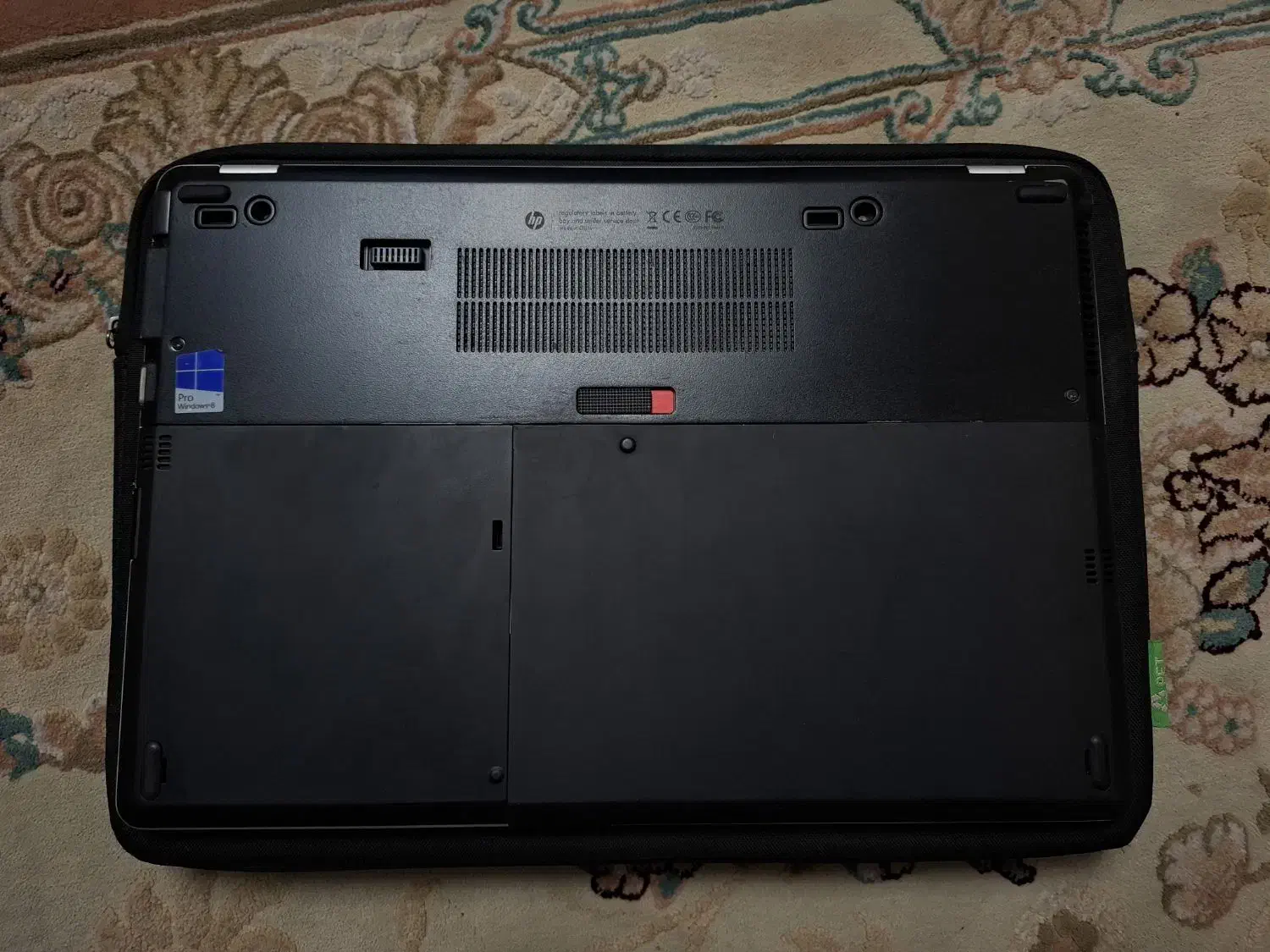 لپتاپ به همراه وسایل جانبی|رایانه همراه|کرج, اصفهانی‌ها|دیوار