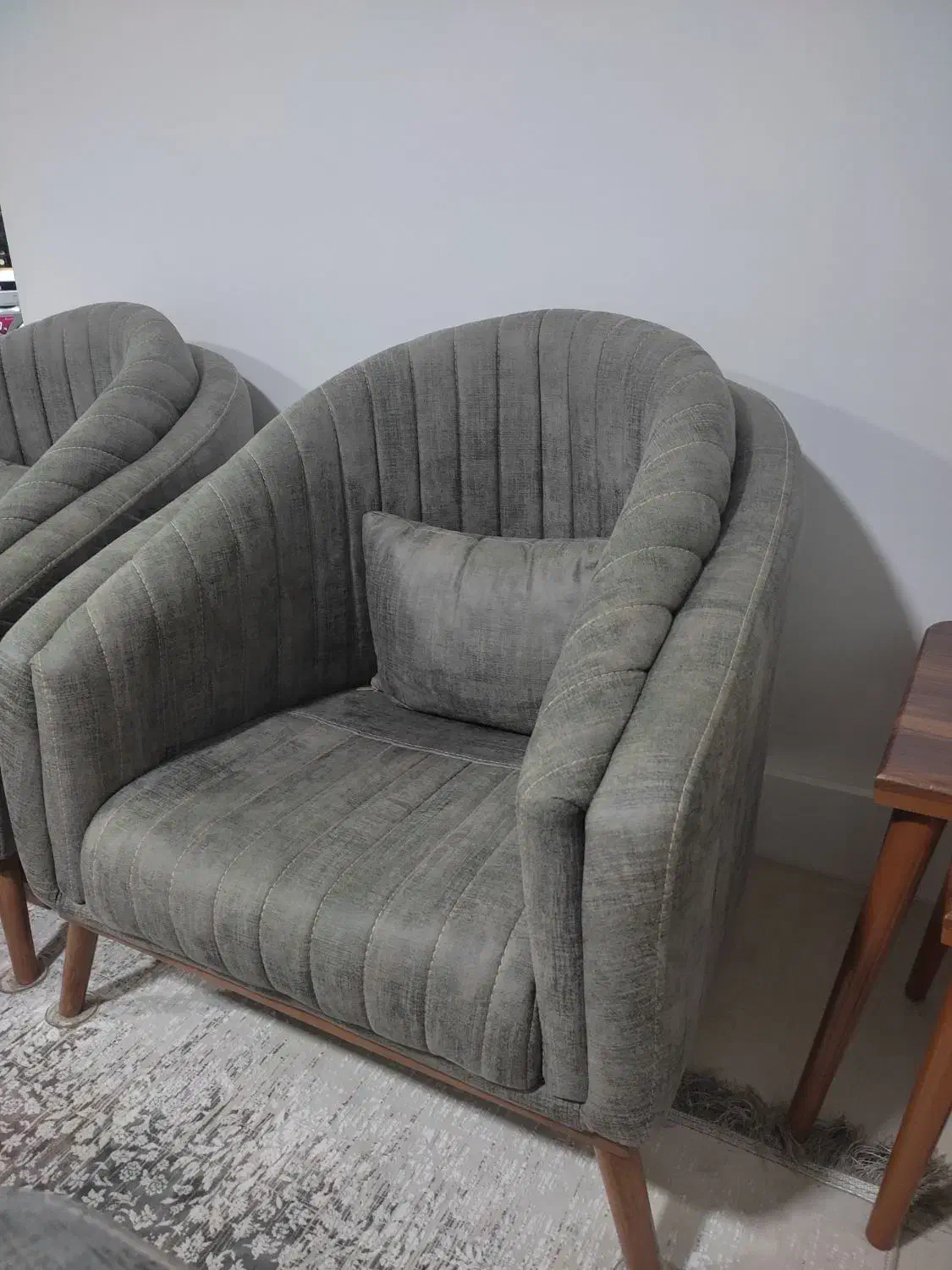 مبل هفت نفره چستر|مبلمان خانگی و میز عسلی|گرگان, |دیوار