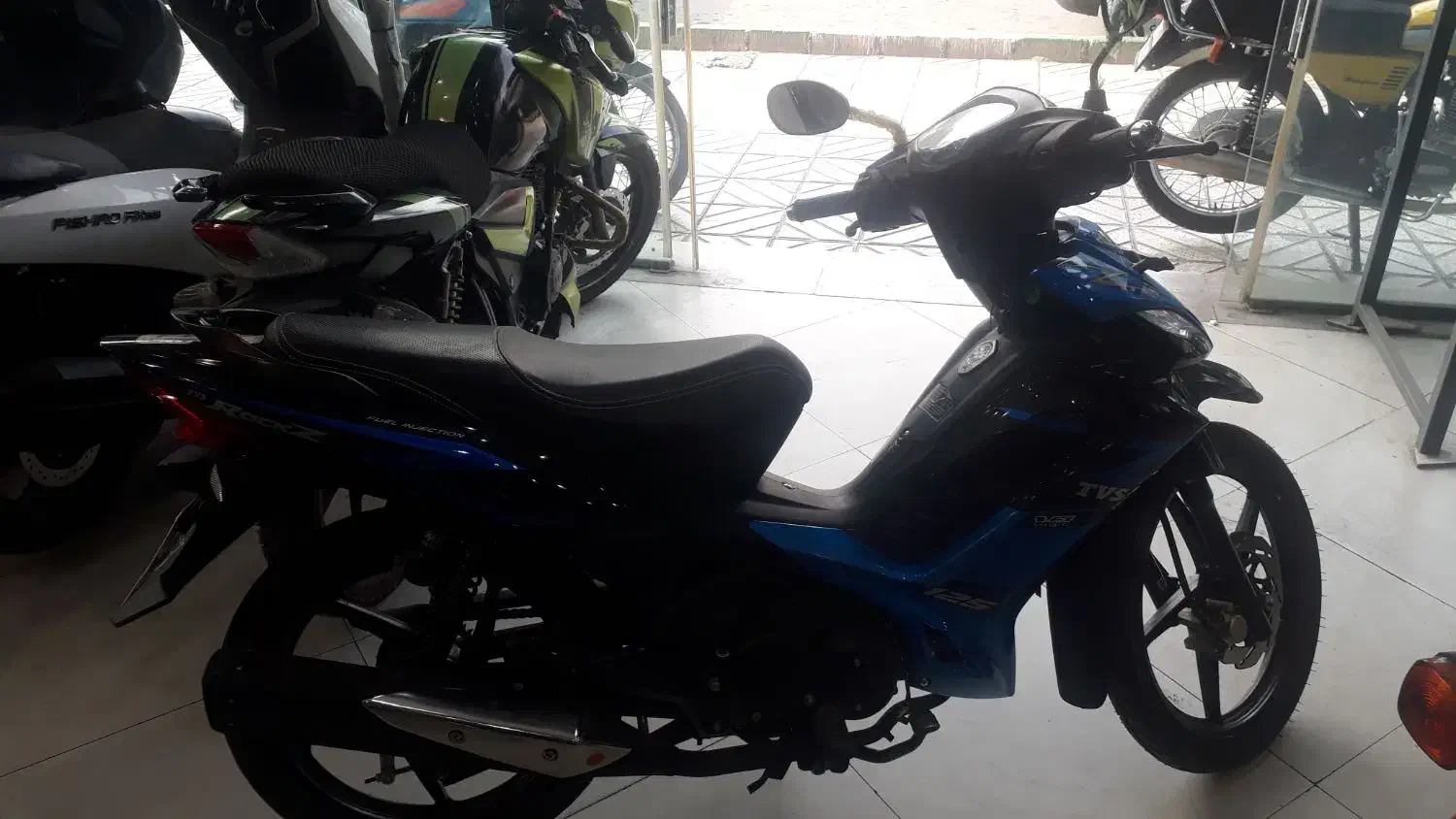 tvsبی کلاج.|موتورسیکلت|مشهد, گاز|دیوار