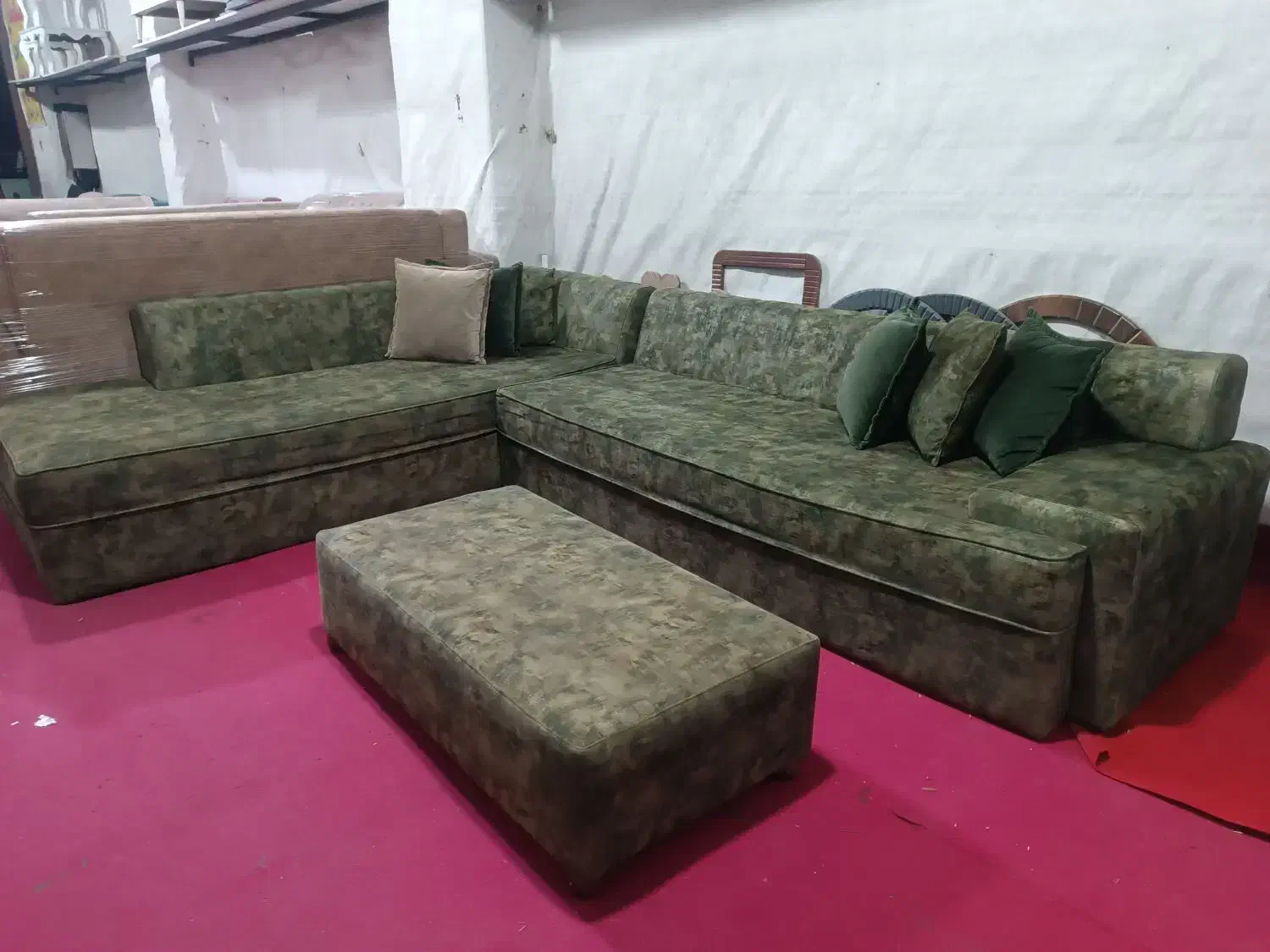 مبل راحتی در حد نو|مبلمان خانگی و میز عسلی|رباط‌کریم, رباط‌کریم|دیوار