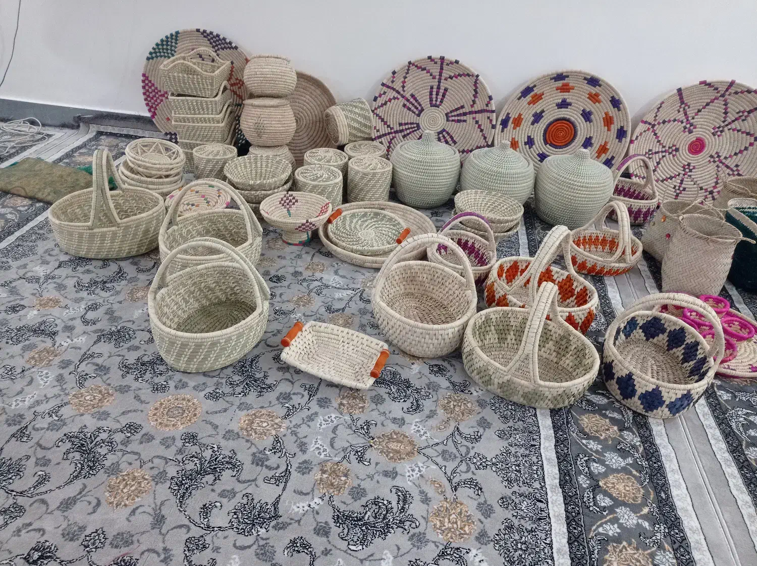 انواع صنایع دستی حصیر بافی با برگ نخل|صنایع دستی و سایر لوازم تزئینی|دهدشت, |دیوار